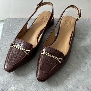 Naturalizer brown croc slingback shoes, size 101/2, new, newer used.